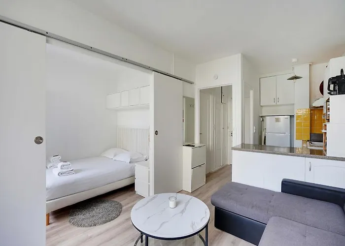 Charming 1bdr 2p 15th Exhibition Centre Paris